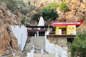 capaleswar_mahadev_mandir