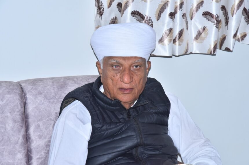 श्री हेमाराम चौधरी का राजनीतिक और सामाजिक कार्यों में योगदान